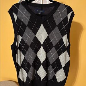 Club Room Black and Gray Argyle Vest